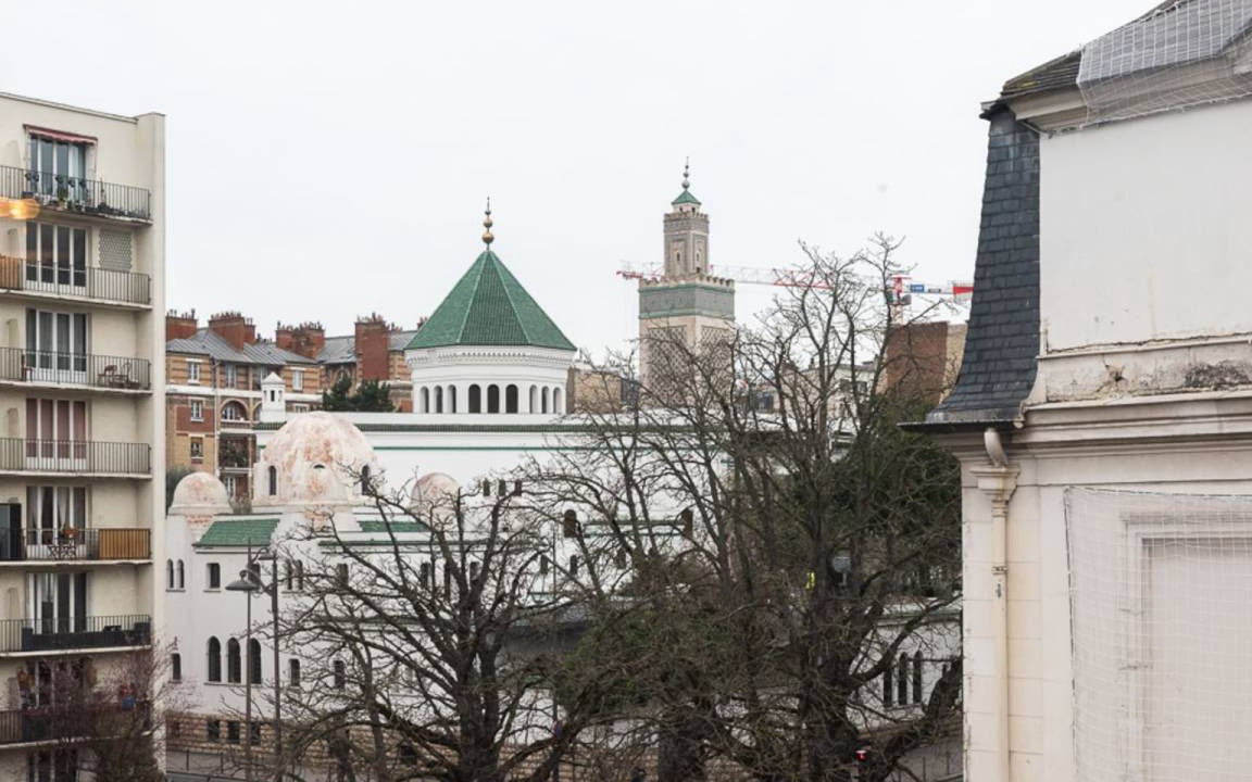 Photo of Buildings in Jardin des plantes