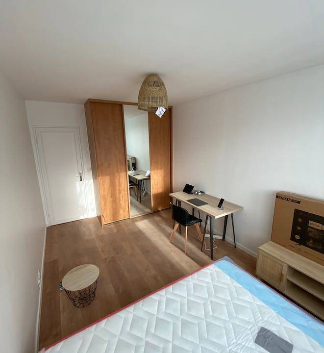Photo of Bedroom in Saint-Denis