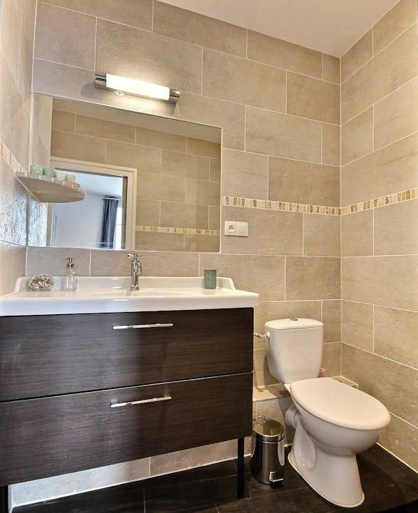 Photo of Bathroom in 4th Arrondissement