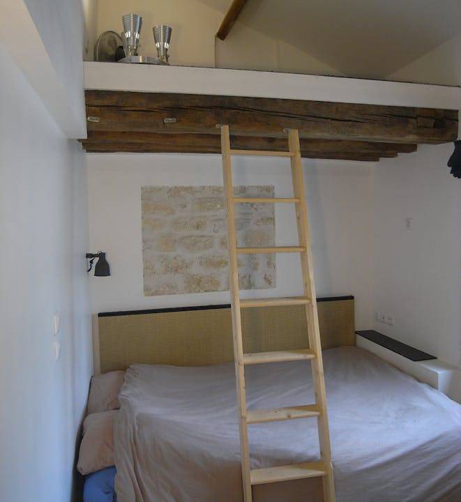 Photo of Bedroom in 8th Arrondissement