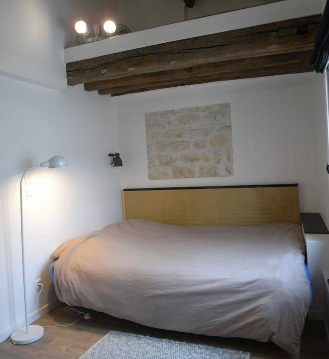 Photo of Bedroom in 8th Arrondissement