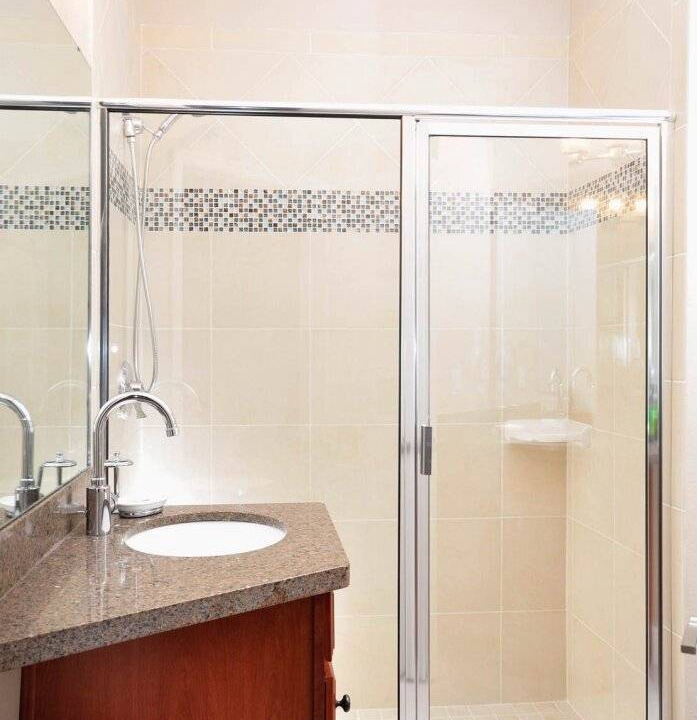 Photo of Bathroom in Sunset Lakes