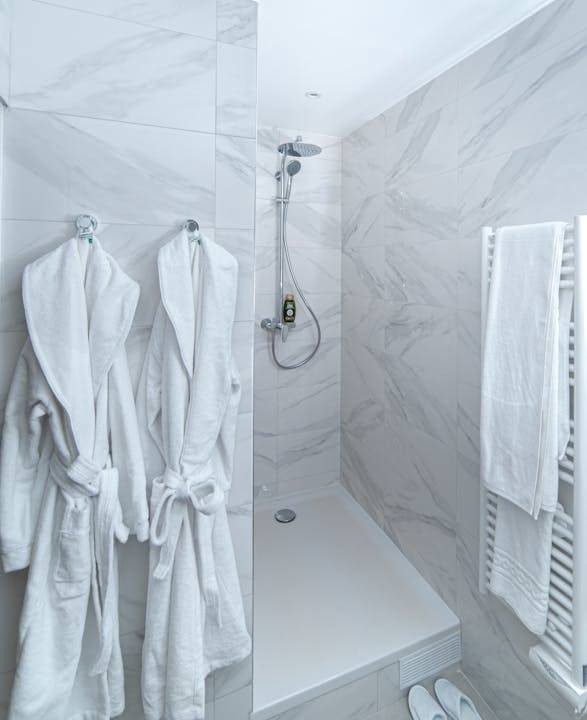 Photo of Bathroom in Issy-les-Moulineaux