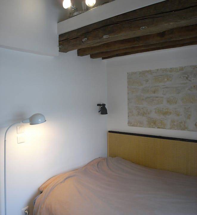 Photo of Bedroom in 8th Arrondissement