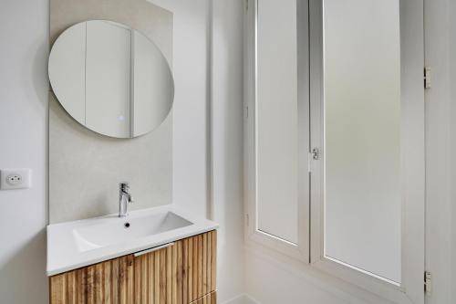 Photo of Bathroom in Charonne