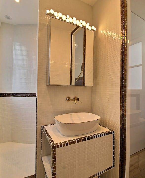 Photo of Bathroom in Madeleine
