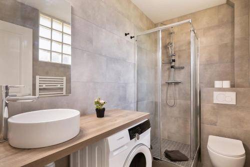 Photo of Bathroom in Neuilly-sur-Marne