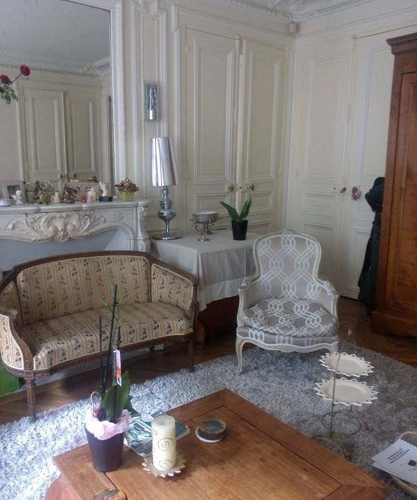 Photo of Livingroom in 8th Arrondissement
