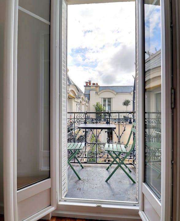 Photo of Patio Balcony in 17th Arrondissement