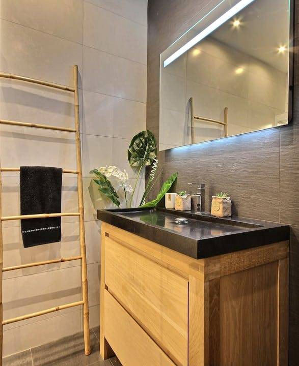 Photo of Bathroom in Neuilly-sur-Seine
