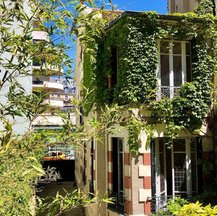 Photo of Buildings in Grenelle
