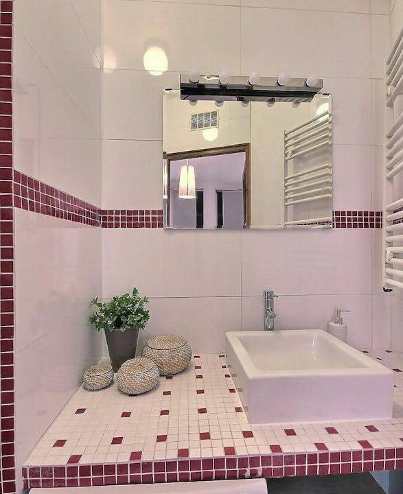 Photo of Bathroom in Quartier de la Chapelle