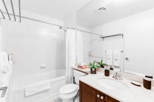 Photo of Bathroom in Fort York