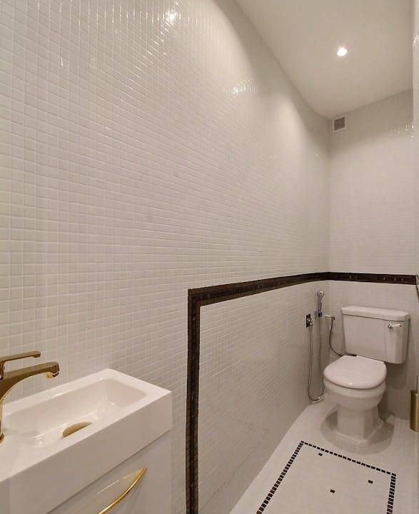 Photo of Bathroom in Madeleine