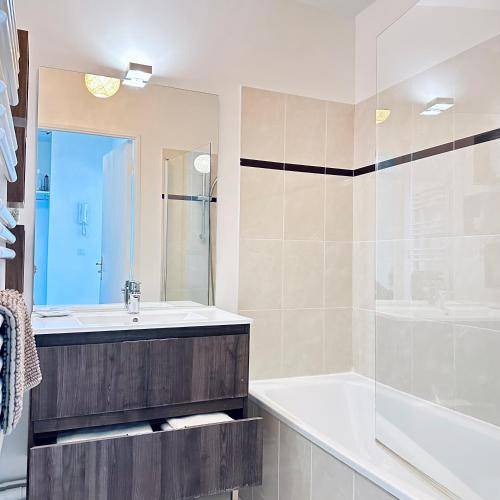 Photo of Bathroom in Montevrain