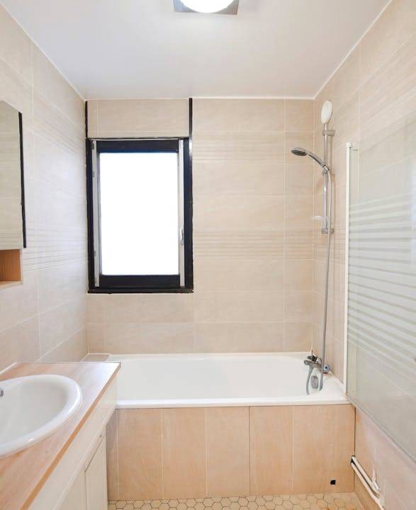 Photo of Bathroom in Levriere - Haye aux Moines