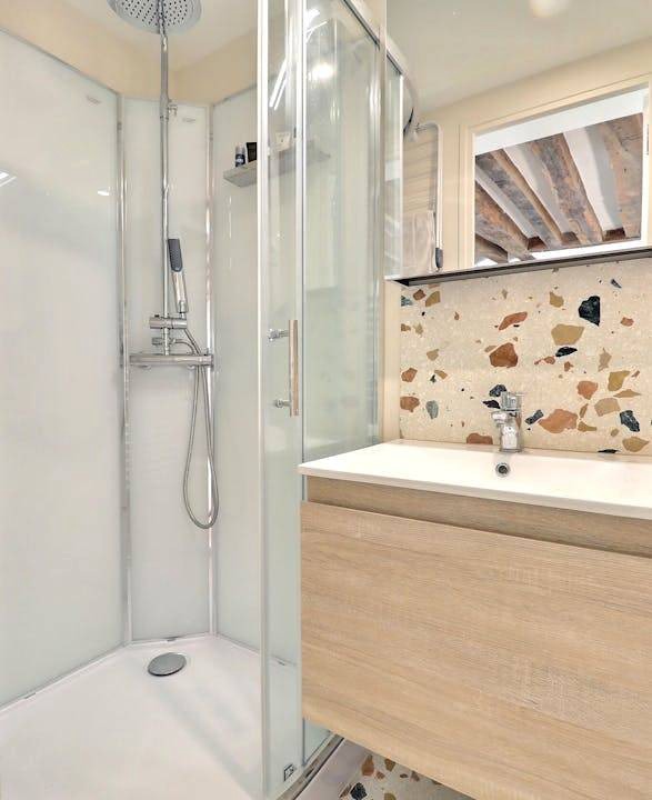 Photo of Bathroom in Les Halles