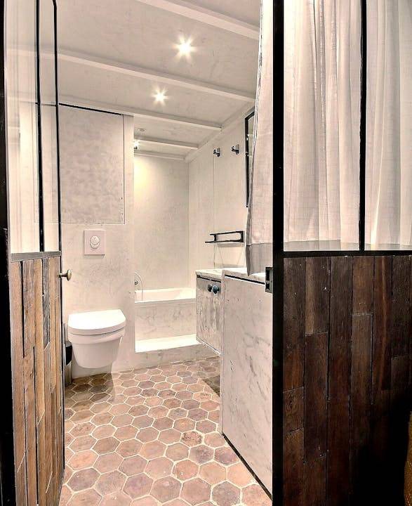 Photo of Bathroom in Quartier Sainte-Avoye