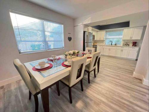 Photo of Kitchen in Lauderhill