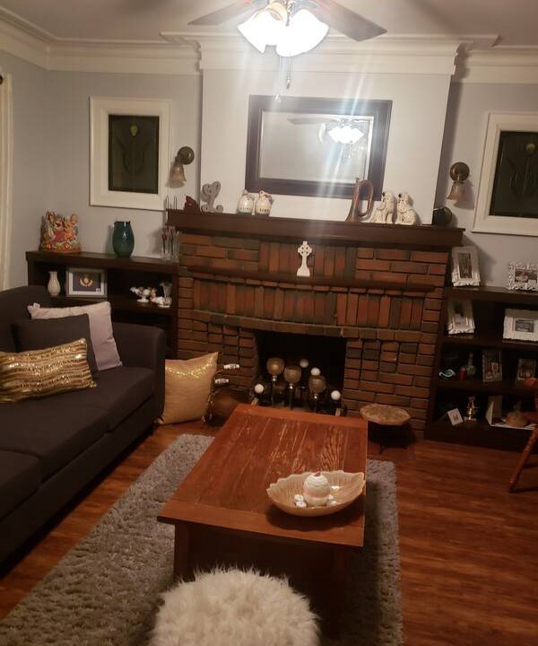 Photo of Livingroom in Old East York