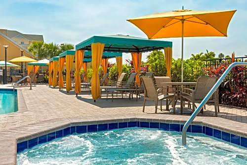 Photo of Outdoor in Florida Center