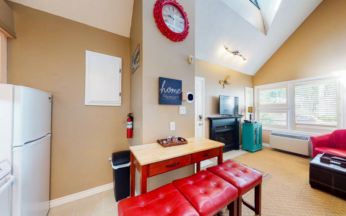 Photo of Livingroom in Craigleith
