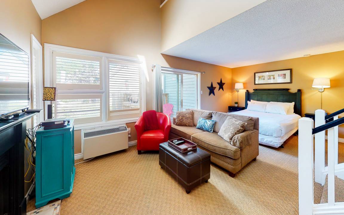 Photo of Livingroom in Craigleith