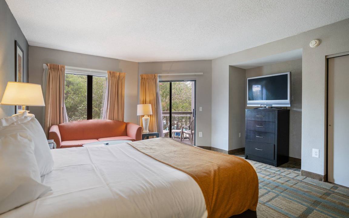 Photo of Bedroom in Florida Center