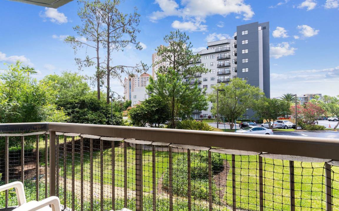 Photo of Patio Balcony in Florida Center