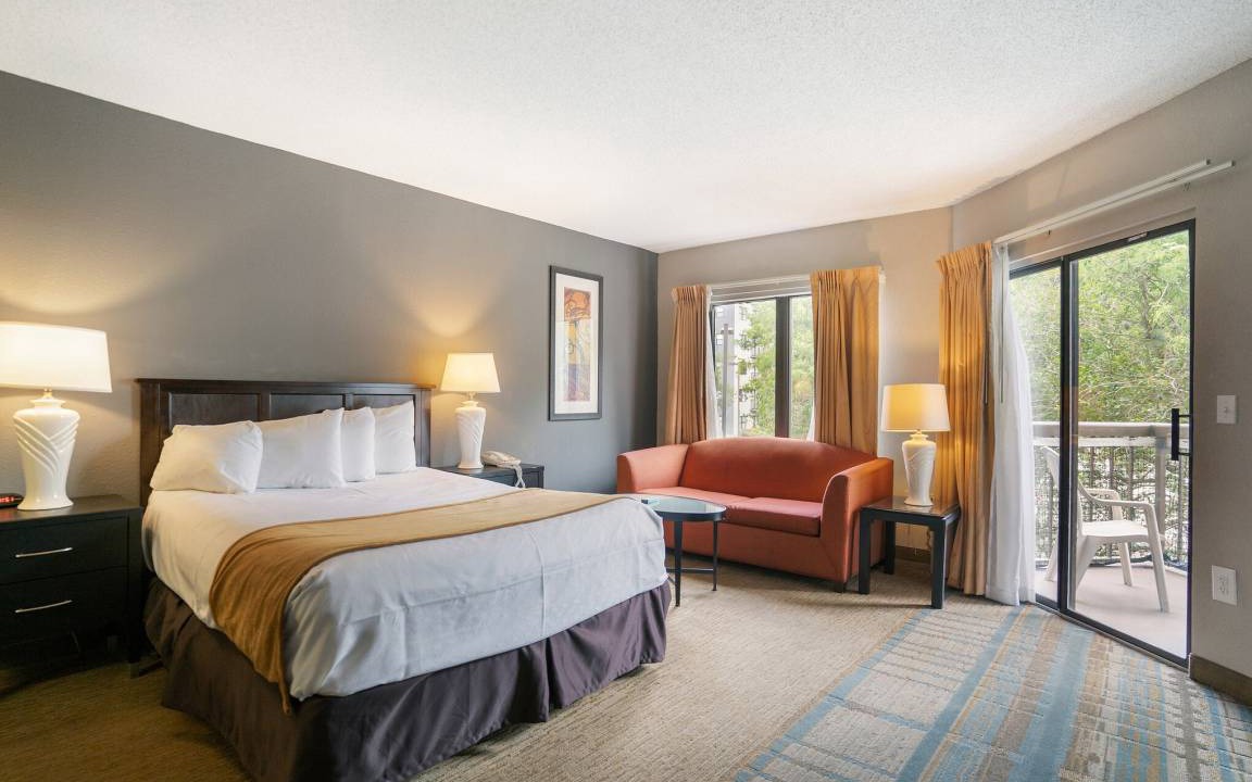 Photo of Bedroom in Florida Center