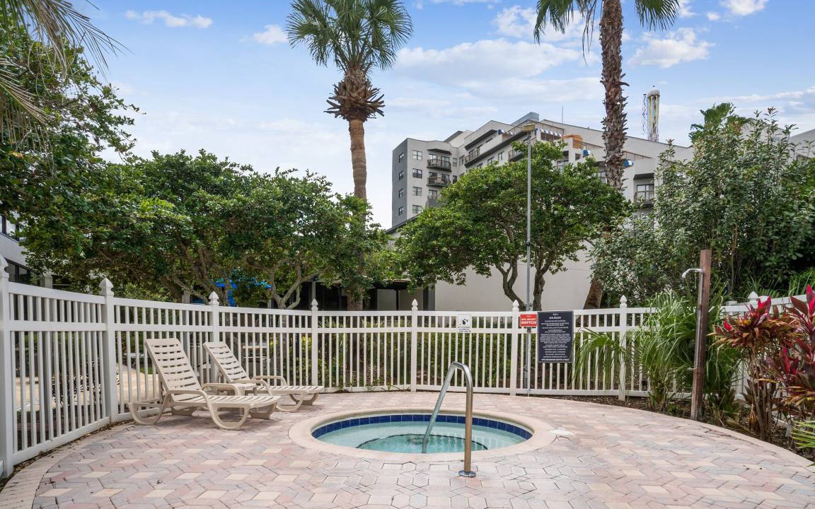 Photo of Outdoor in Florida Center