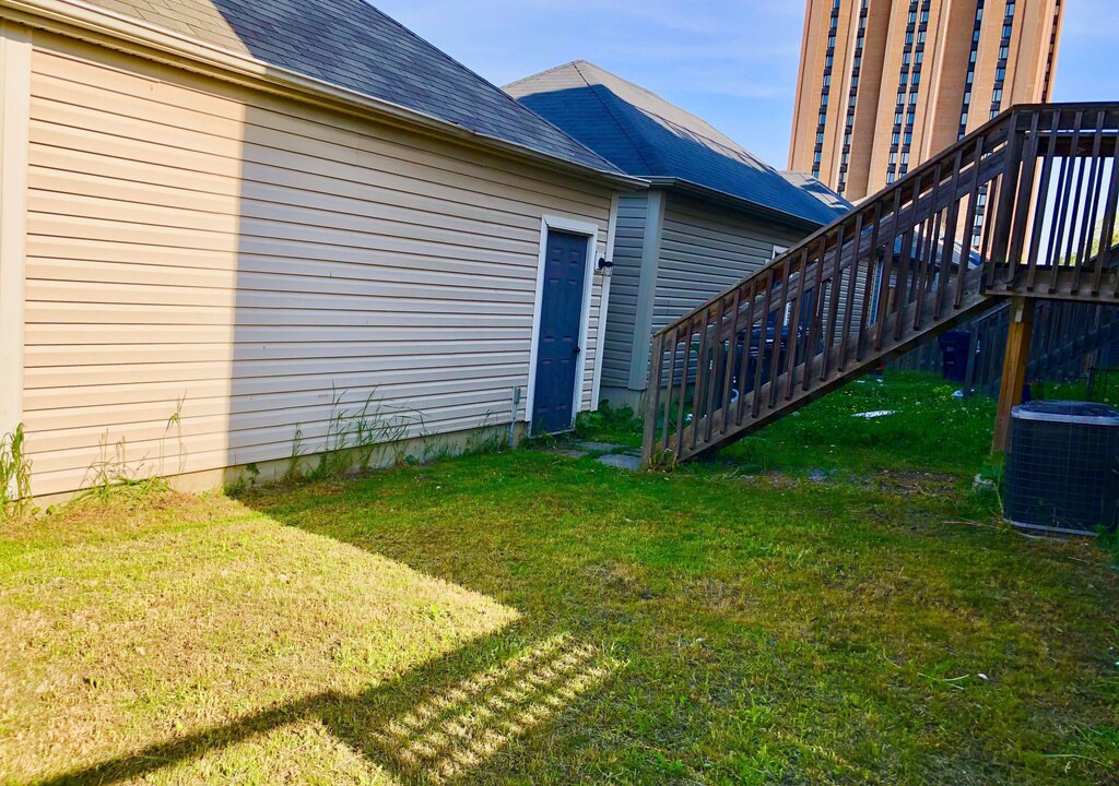 Photo of Buildings in Village at York University