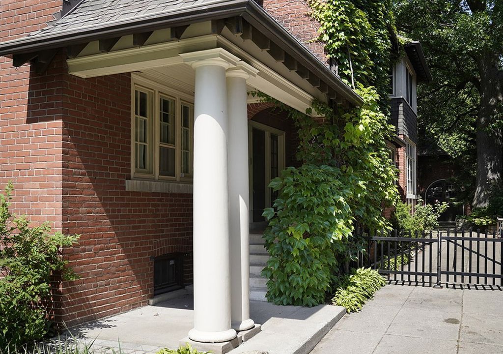 Photo of Buildings in High Park North
