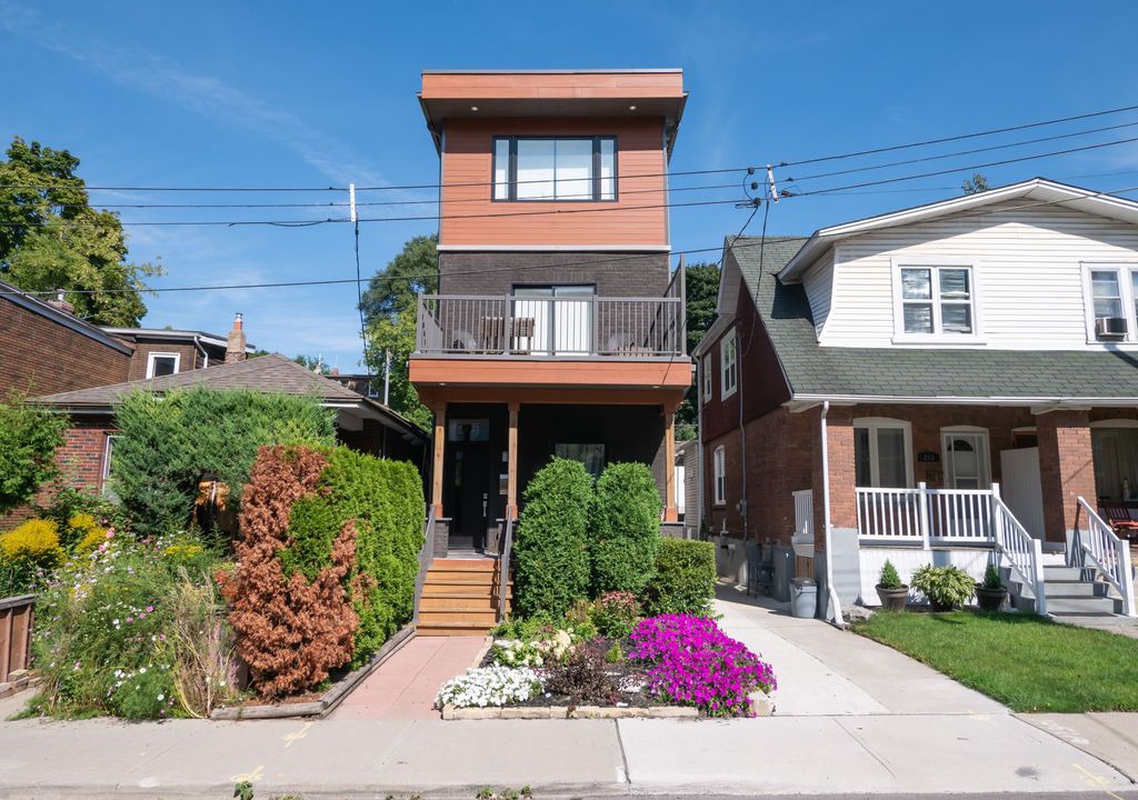 Photo of Buildings in Leslieville