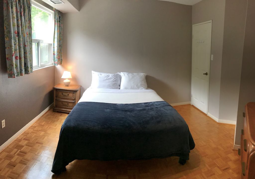 Photo of Bedroom in High Park North