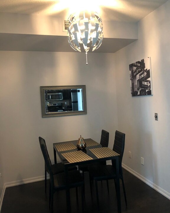 Photo of Livingroom in Fort York