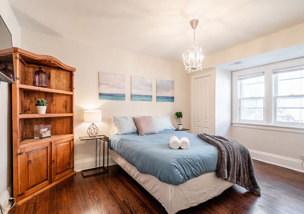 Photo of Bedroom in Chaplin Estates