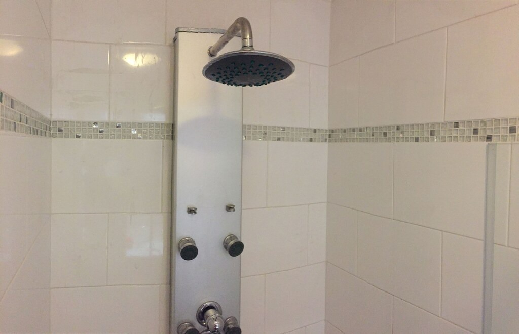 Photo of Bathroom in Aubervilliers