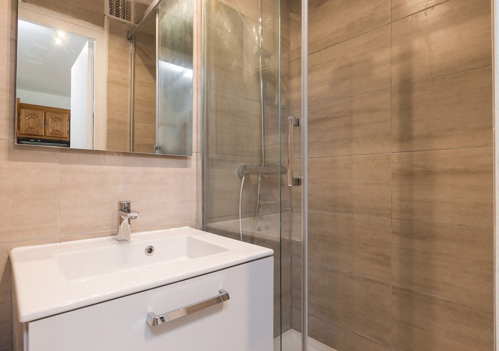 Photo of Bathroom in Latin