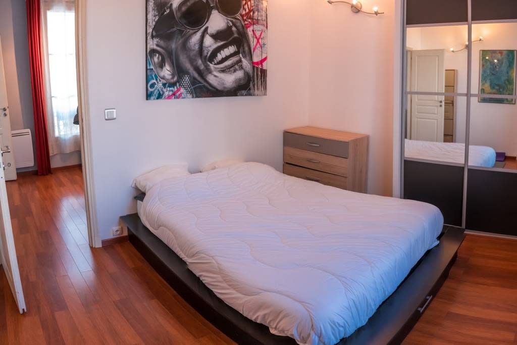 Photo of Bedroom in Parc-de-Montsouris