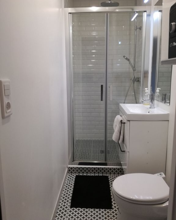 Photo of Bathroom in Charenton-le-Pont