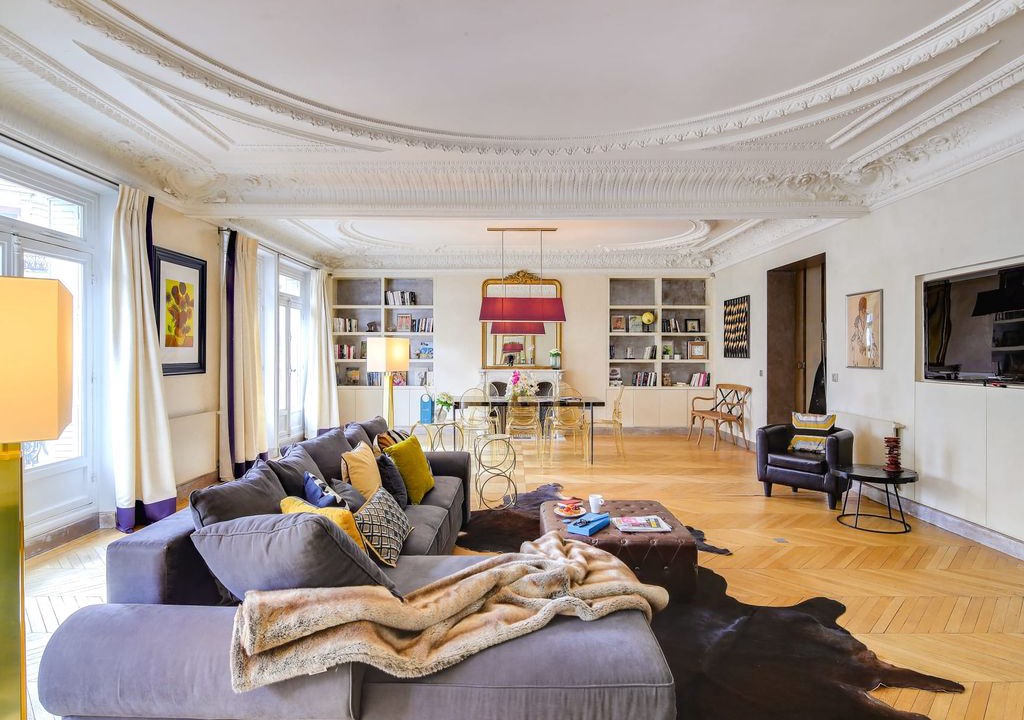 Photo of Livingroom in Champs-Elysees