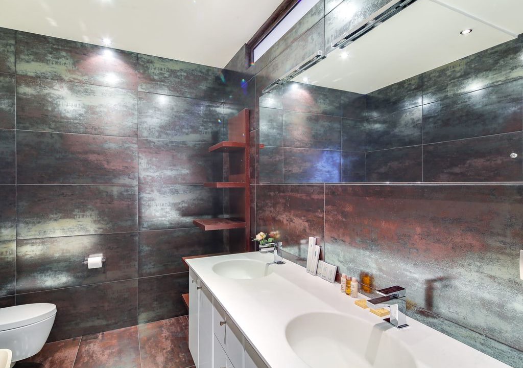 Photo of Bathroom in Champs-Elysees