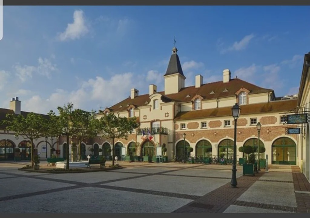 Photo of Buildings in Bailly-Romainvilliers