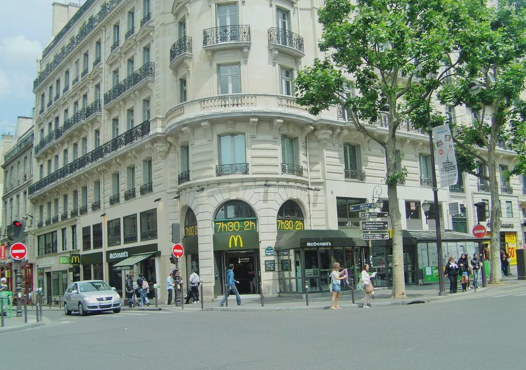Photo of Others in Quartier du Faubourg-Montmartre