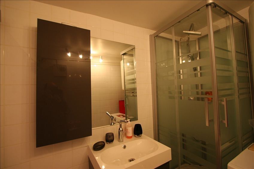 Photo of Bathroom in Latin