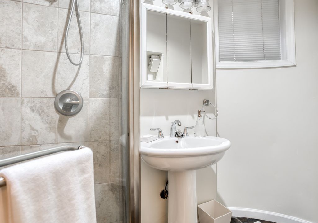 Photo of Bathroom in Center City West