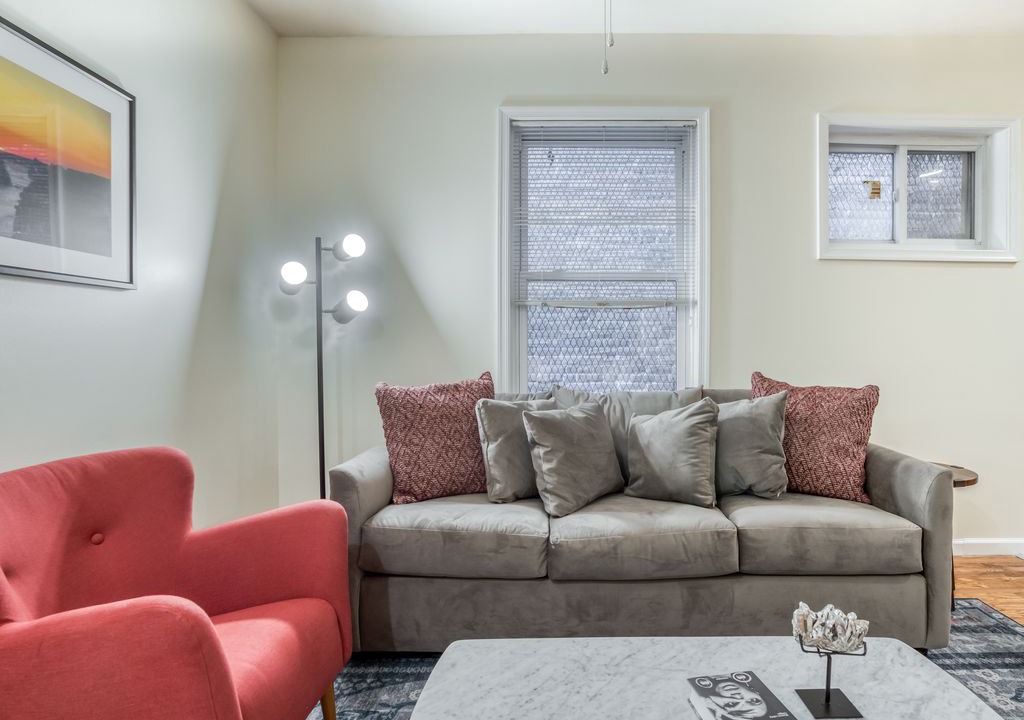 Photo of Livingroom in Center City West