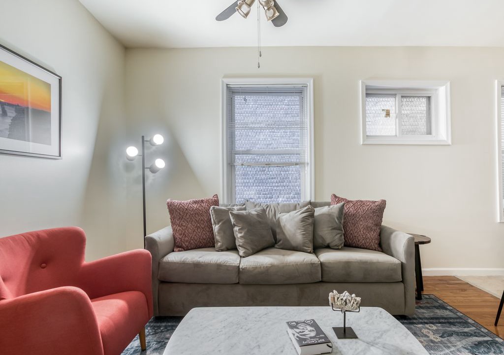 Photo of Livingroom in Center City West