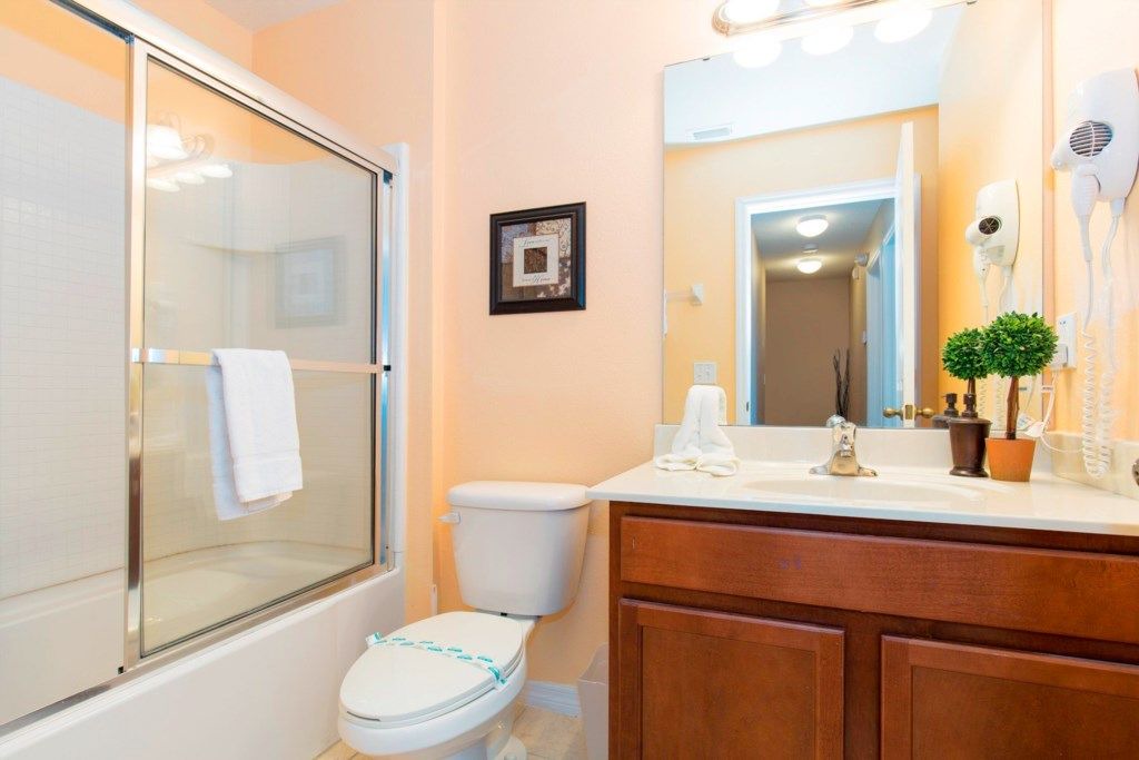 Photo of Bathroom in Seasons